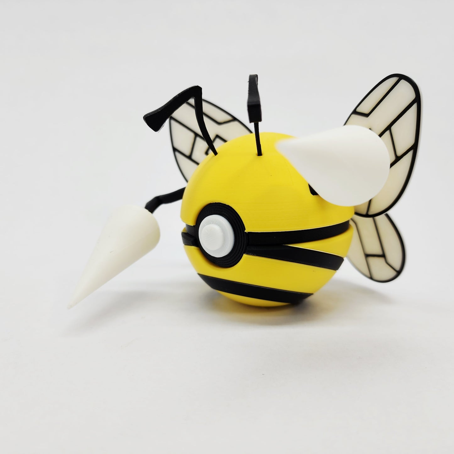 π Capsule Creatures #0015 β Fan-Inspired Display Figure | 3D Printed Collectible