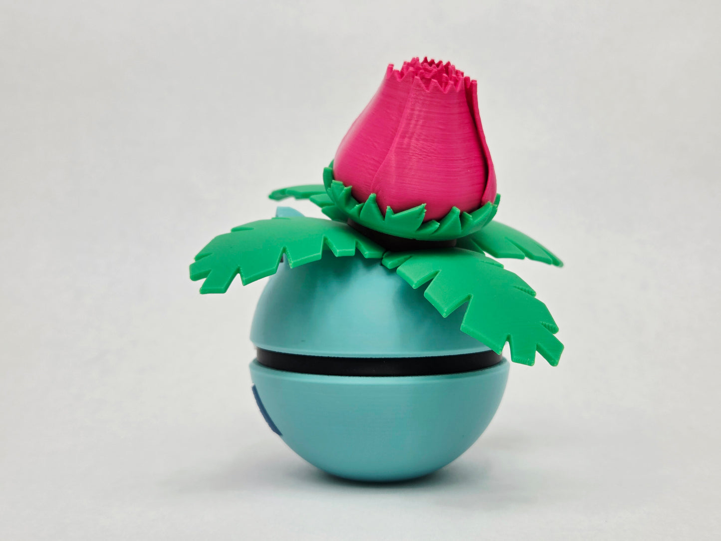 🌿 Capsule Creatures #0002 – Fan-Inspired Display Figure | 3D Printed Collectible