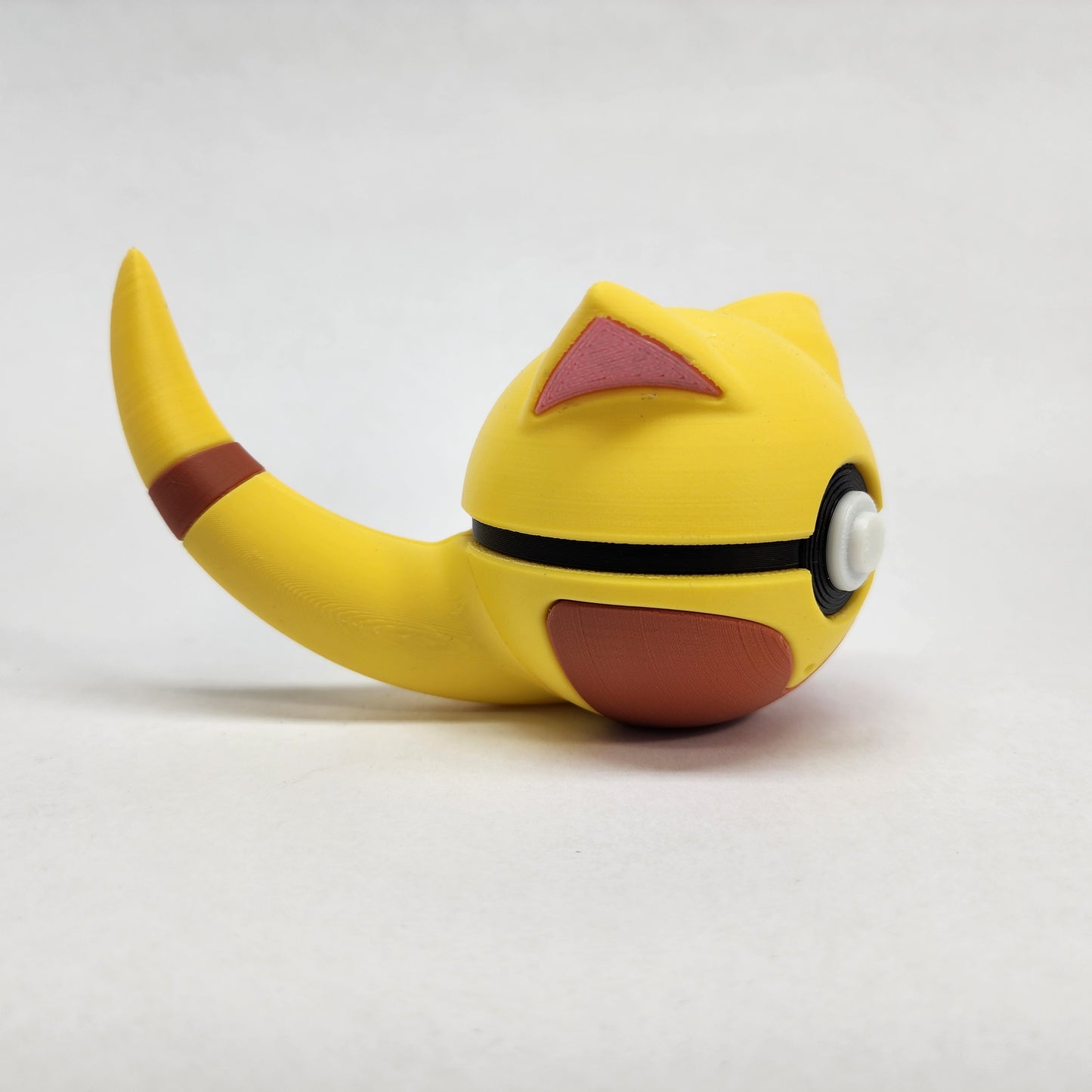 🔮 Capsule Creatures #0063 – Fan-Inspired Display Figure | 3D Printed Collectible