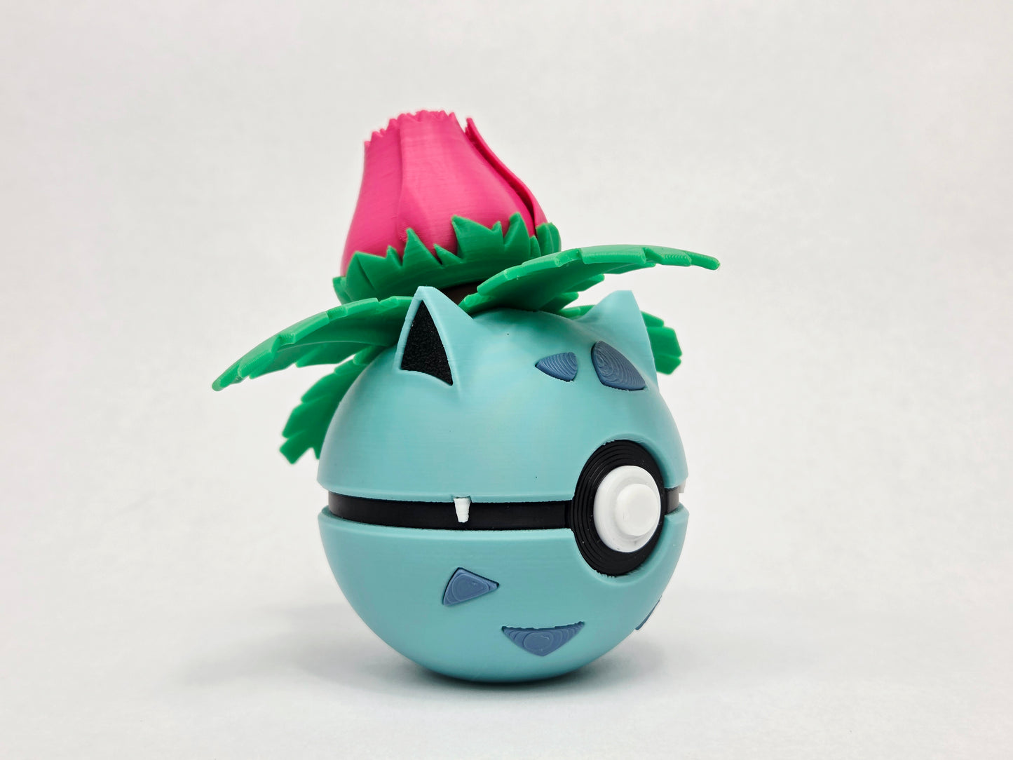 🌿 Capsule Creatures #0002 – Fan-Inspired Display Figure | 3D Printed Collectible