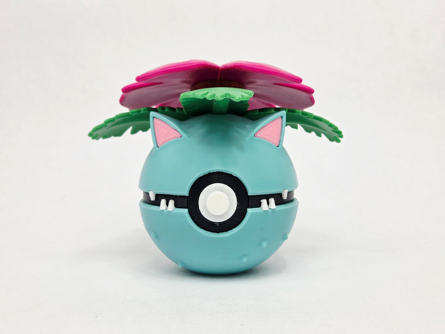 🌿Capsule Creatures #0003 – Fan-Inspired Display Figure | 3D Printed Collectible