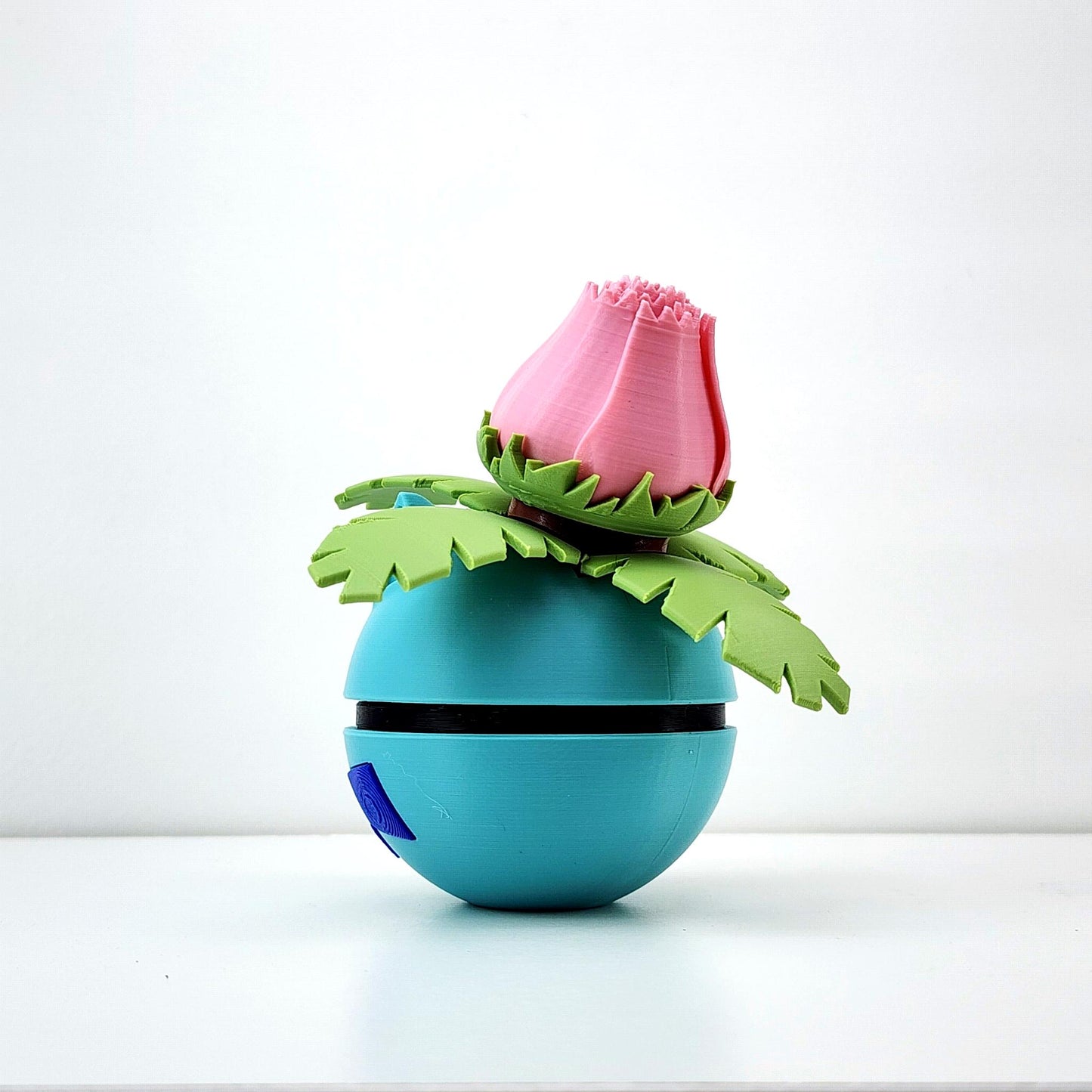 🌿 Ivysaur Orb – Capsule Creatures Series | Fan-Inspired Display Figure