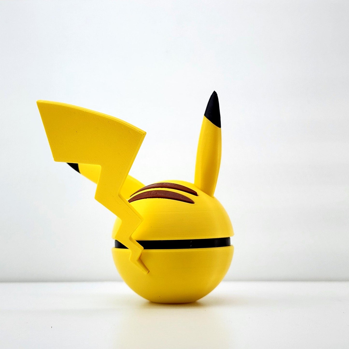 ⚡ Electric Orb – Capsule Creatures Series | Fan-Inspired Display Figure